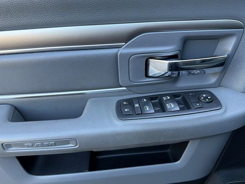 Used 2017 RAM 2500 Lone Star image 11