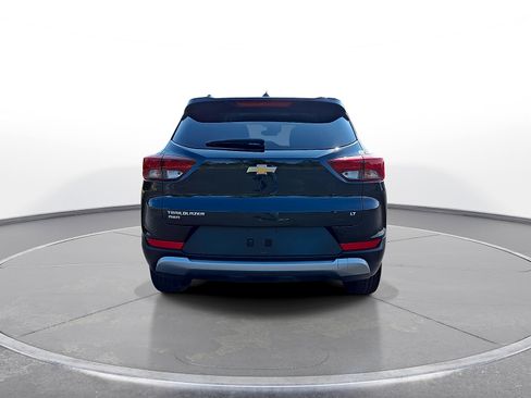 Used 2024 Chevrolet TrailBlazer LT AWD/4WD image 7