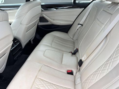 Used 2019 BMW 530i xDrive w/ Premium Package AWD/4WD image 22