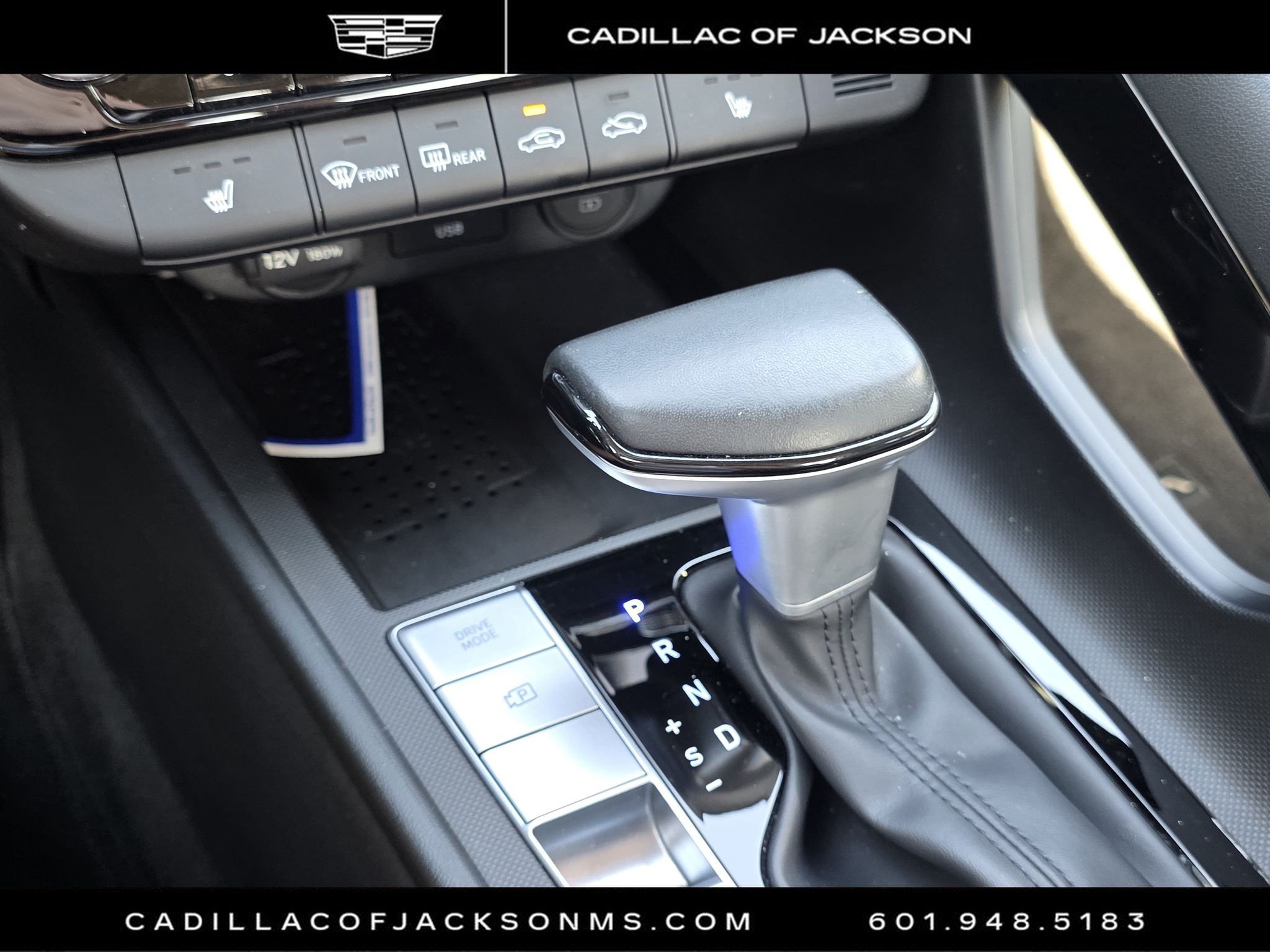 Used 2023 Hyundai Elantra Limited w/ Cargo Package FWD image 19