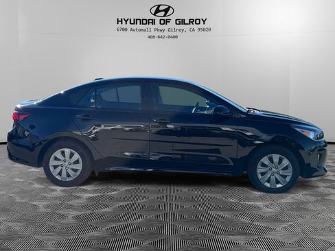 Used 2020 Kia Rio LX image 4