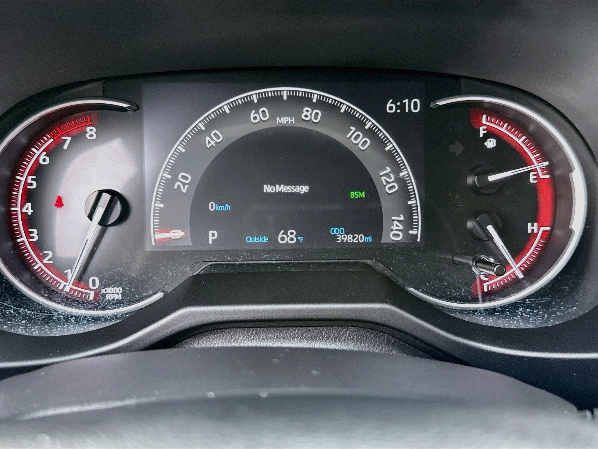 Used 2025 Toyota RAV4 XLE FWD image 13
