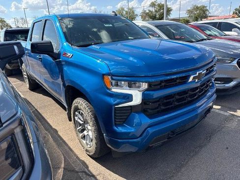 Used 2024 Chevrolet Silverado 1500 RST w/ Z71 Off-Road Package AWD/4WD image 1