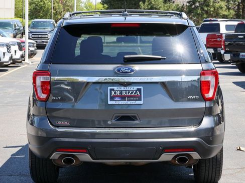 Used 2018 Ford Explorer XLT w/ Equipment Group 202A AWD/4WD image 16