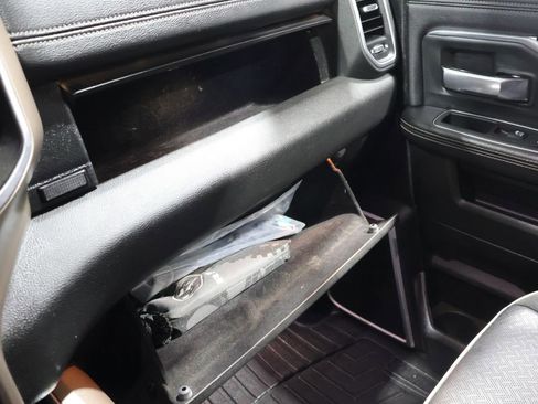 Used 2019 RAM 2500 Laramie AWD/4WD image 33