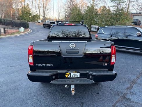 Used 2007 Nissan Frontier LE w/ Rockford Fosgate Pkg image 7