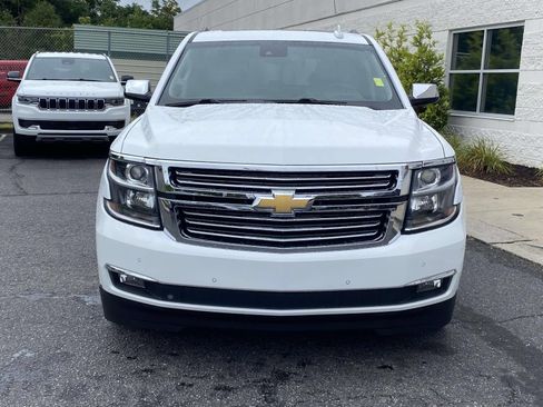Used 2018 Chevrolet Tahoe Premier RWD image 2