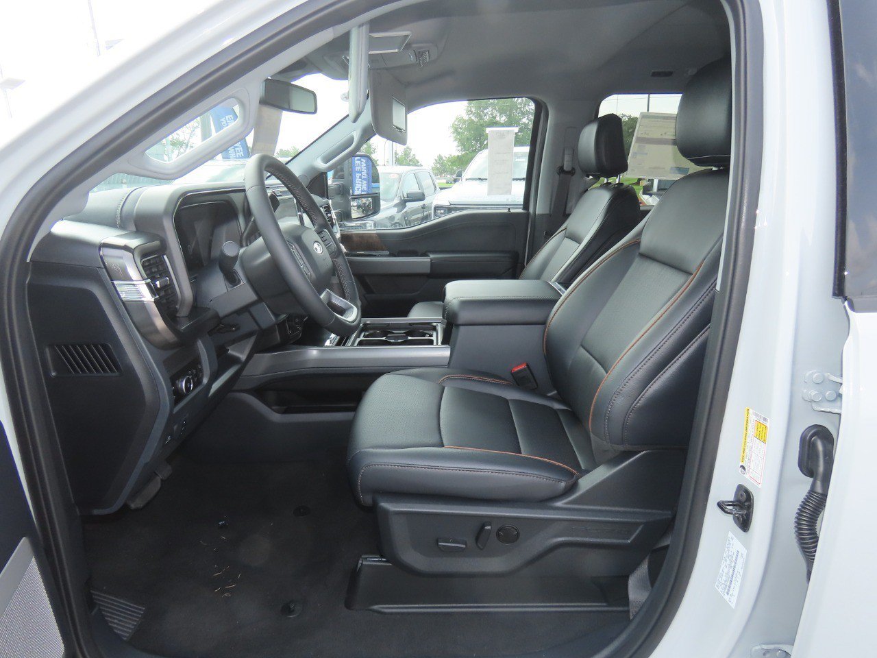 New 2026 Ford F350 Lariat w/ Black Appearance Package AWD/4WD image 26