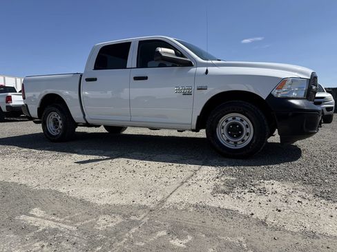 Used 2019 RAM 1500 Tradesman w/ Popular Equipment Group AWD/4WD image 4