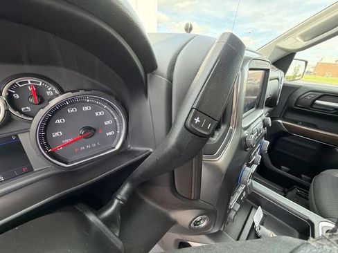 Certified 2021 Chevrolet Silverado 1500 LT Trail Boss w/ Bed Protection Package AWD/4WD image 16