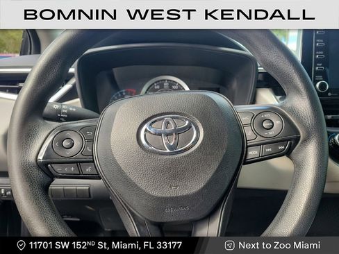 Used 2021 Toyota Corolla LE image 16