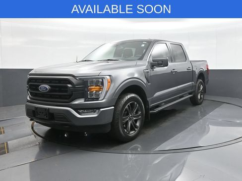 Used 2022 Ford F150 XLT w/ Equipment Group 302A High AWD/4WD image 3