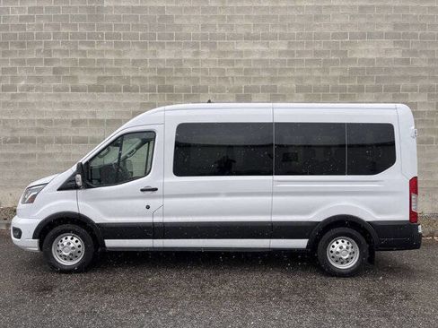 Used 2023 Ford Transit 350 XLT AWD/4WD image 4