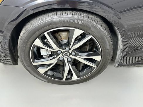 Used 2024 Volvo S60 B5 Core FWD image 29