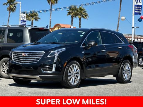 Used 2018 Cadillac XT5 Platinum w/ Driver Assist Package AWD/4WD image 7