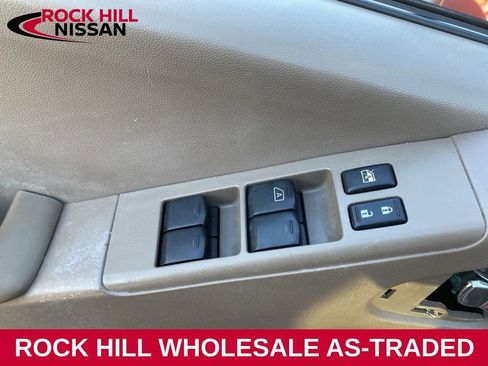 Used 2015 Nissan Frontier SV image 12