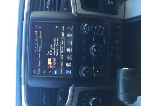 Used 2013 RAM 1500 Laramie w/ Protection Group AWD/4WD image 23