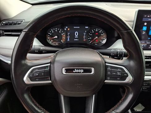 Used 2022 Jeep Compass Limited w/ Sun and Sound Group AWD/4WD image 19