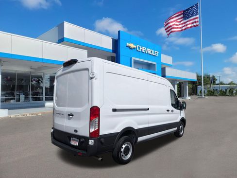 Used 2024 Ford Transit 250 Medium Roof w/ Load Area Protection Package image 4