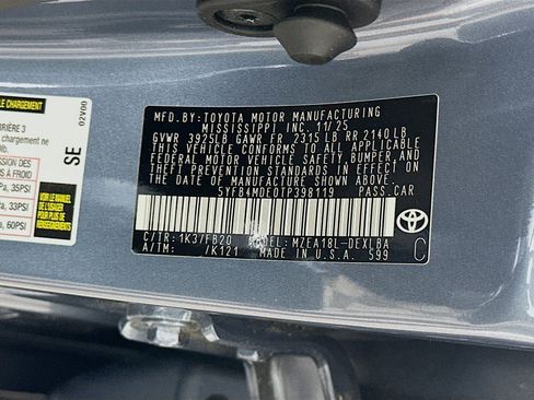 Used 2026 Toyota Corolla LE FWD image 12
