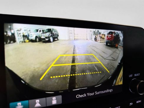 Used 2024 Honda Civic Sport image 31