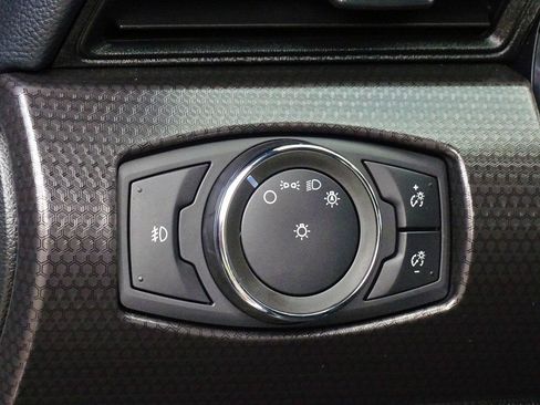 Used 2020 Ford Mustang GT Premium w/ Equipment Group 401A RWD image 30