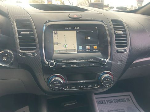 Used 2018 Kia Forte EX w/ EX Premium Plus Package image 9