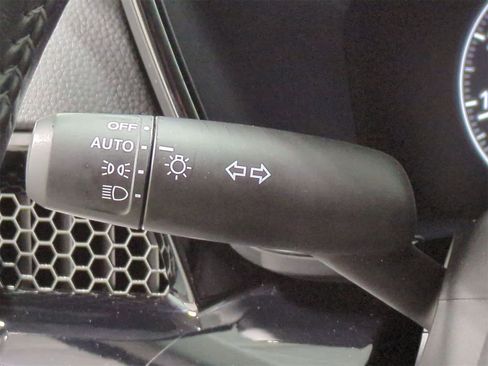 Used 2023 Honda CR-V EX-L image 28