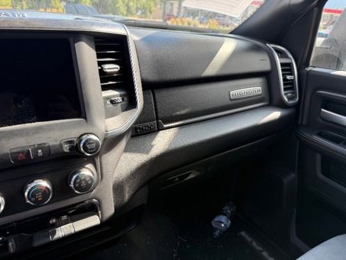 Used 2024 RAM 2500 Big Horn image 70