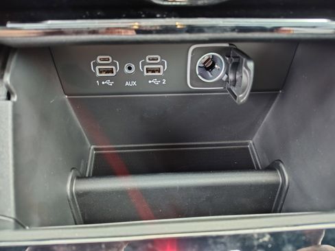 New 2026 Jeep Grand Cherokee Limited image 37