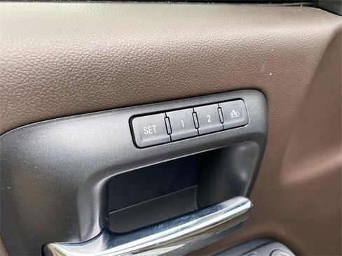 Used 2018 GMC Sierra 1500 SLT w/ SLT Premium Package image 14