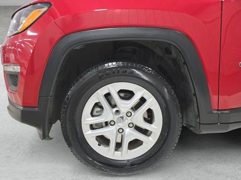 Used 2020 Jeep Compass Sport image 23