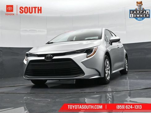 Used 2024 Toyota Corolla LE FWD image 39