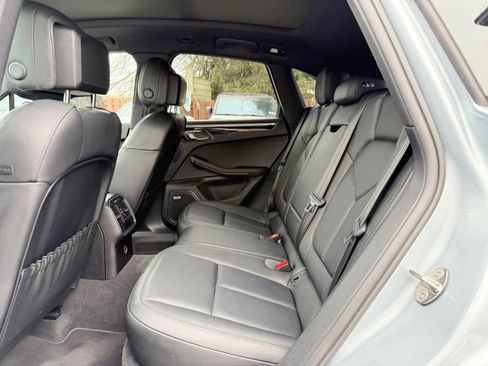 Used 2021 Porsche Macan AWD/4WD image 14