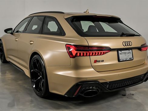Used 2024 Audi RS 6 performance AWD/4WD image 8