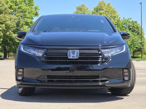Certified 2023 Honda Odyssey Sport image 15