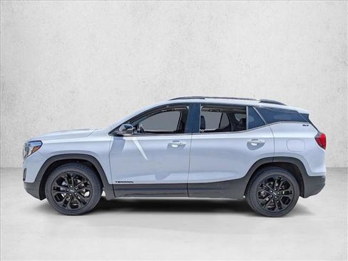 Used 2021 GMC Terrain SLT w/ Elevation Edition FWD image 9