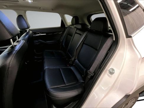 Used 2021 Kia Seltos SX w/ SX Sunroof Package AWD/4WD image 22