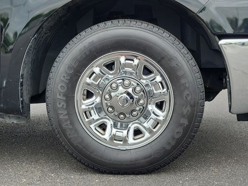 Used 2019 Nissan NV 3500 SL RWD image 5