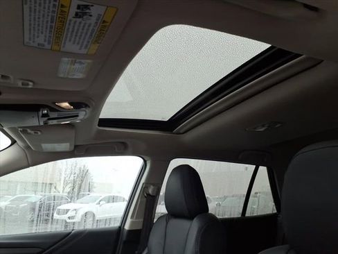 Used 2024 Subaru Outback Limited image 17