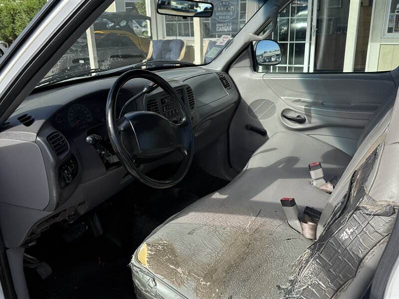 Used 1998 Ford F150 2WD Regular Cab image 7