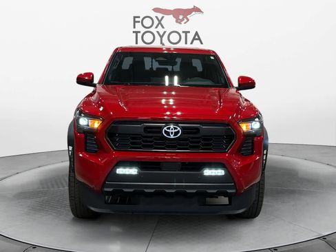 Used 2025 Toyota Tacoma TRD Off-Road w/ TRD Off Road Upgrade Package AWD/4WD image 8