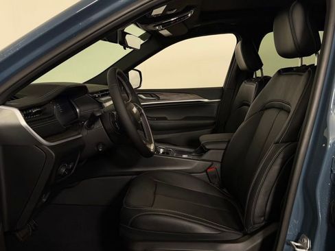 New 2026 Jeep Grand Cherokee L Limited AWD/4WD image 13