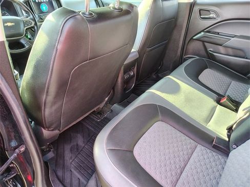 Used 2018 Chevrolet Colorado Z71 image 32