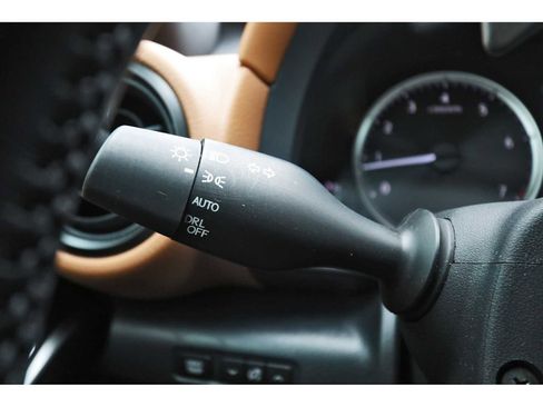 Used 2024 Lexus IS 350 F Sport RWD image 17