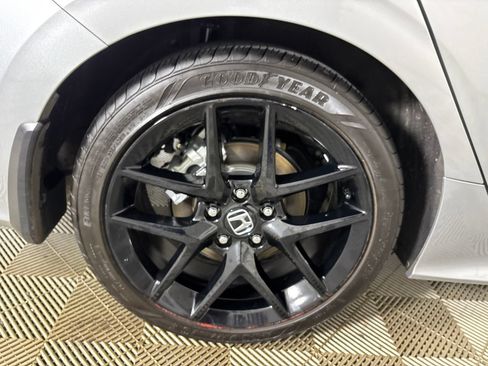 Used 2026 Honda Civic Sport image 32