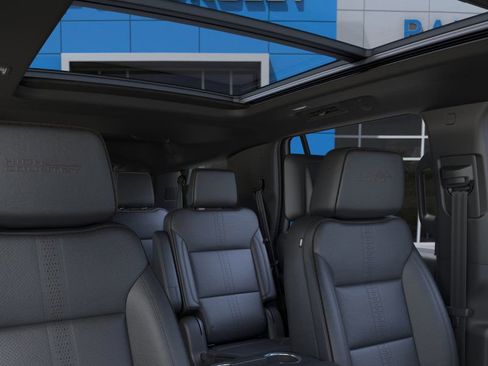 New 2025 Chevrolet Tahoe High Country image 24