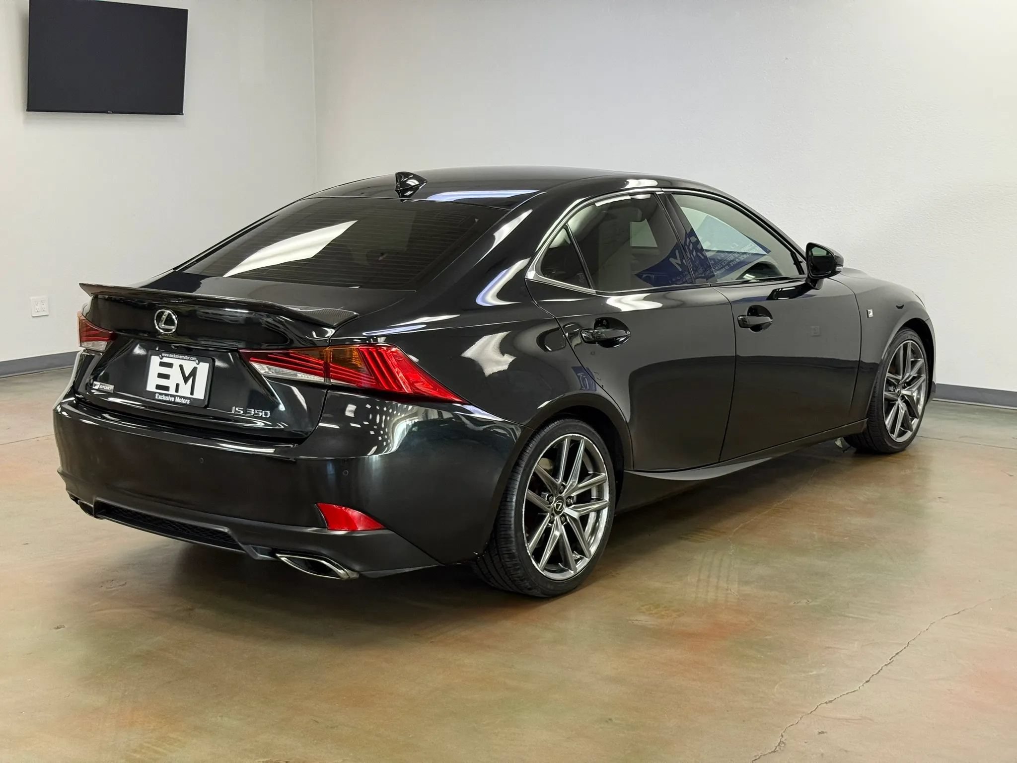 Used 2019 Lexus IS 350 F Sport w/ F Sport Package RWD image 7