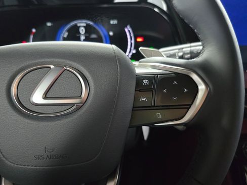 Used 2026 Lexus NX 350h FWD w/ Premium image 17