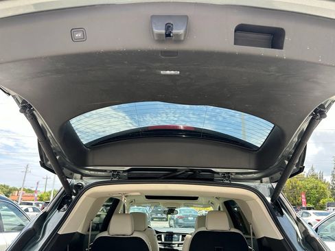 Used 2023 Buick Enclave Essence w/ Experience Buick Package AWD/4WD image 54